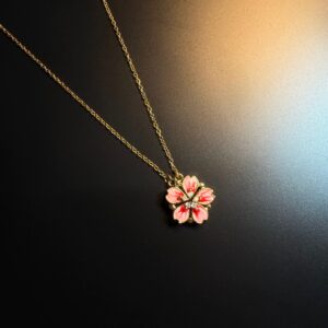 ヴィンテージ古着 Blush Petal Drop 桜モチーフの開閉式ネックレス 鎖骨チェーン