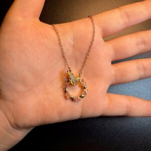 ヴィンテージ古着 Ring Rose ロマンチックなピンクダイヤの花冠ネックレス デザイン性抜群の鎖骨ネックレス